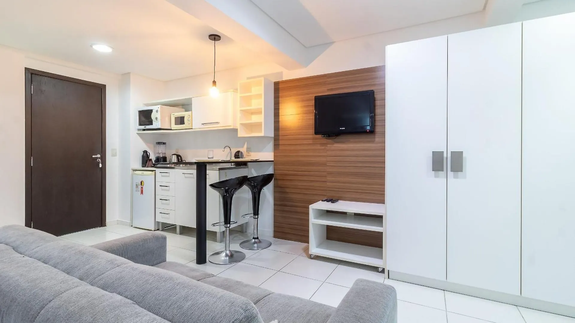 Spt - Studios Convenientes Em Blumenau/Sc