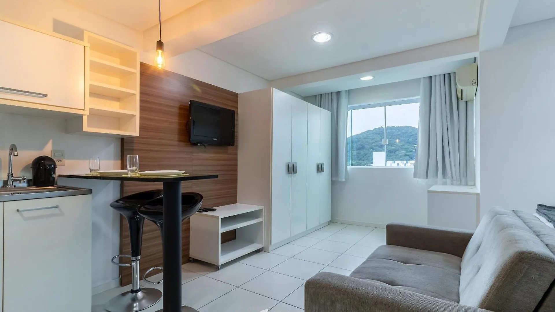 Apartment Spt - Studios Convenientes Em Blumenau/Sc