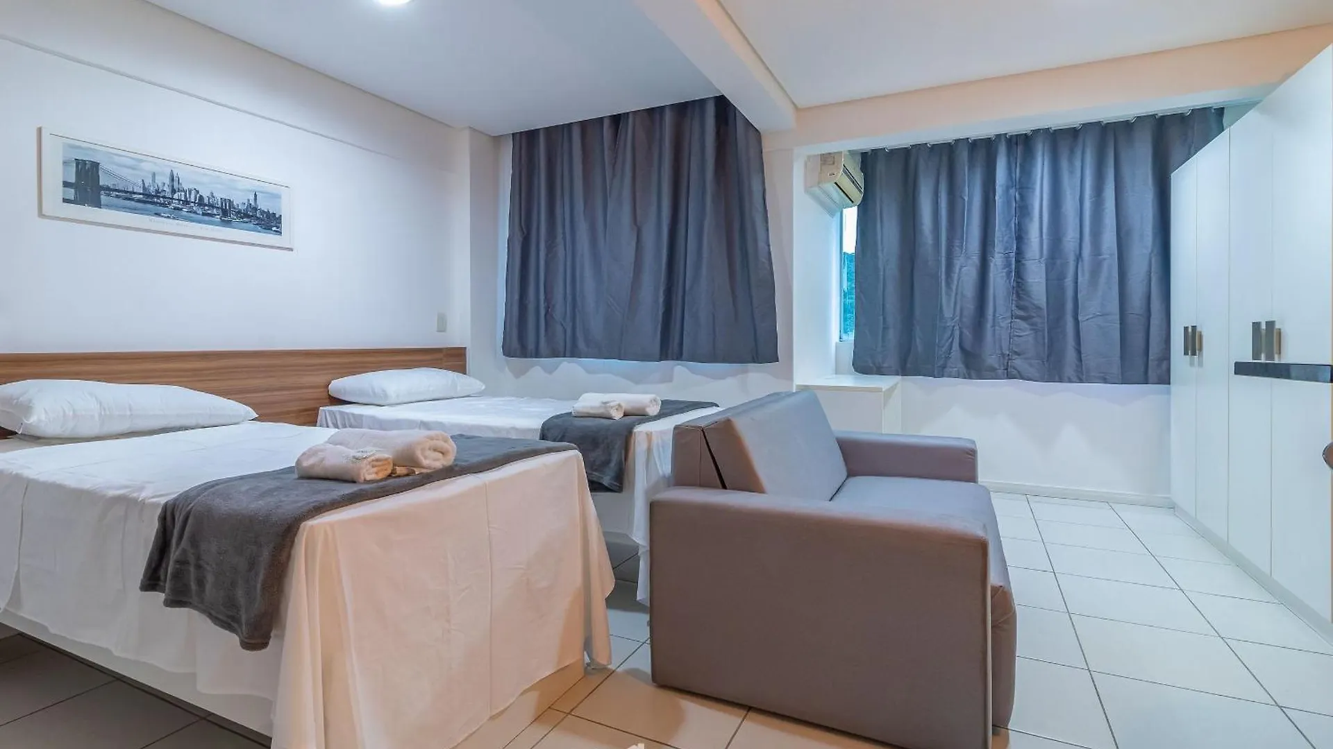 Spt - Studios Convenientes Em Blumenau/Sc Brazil