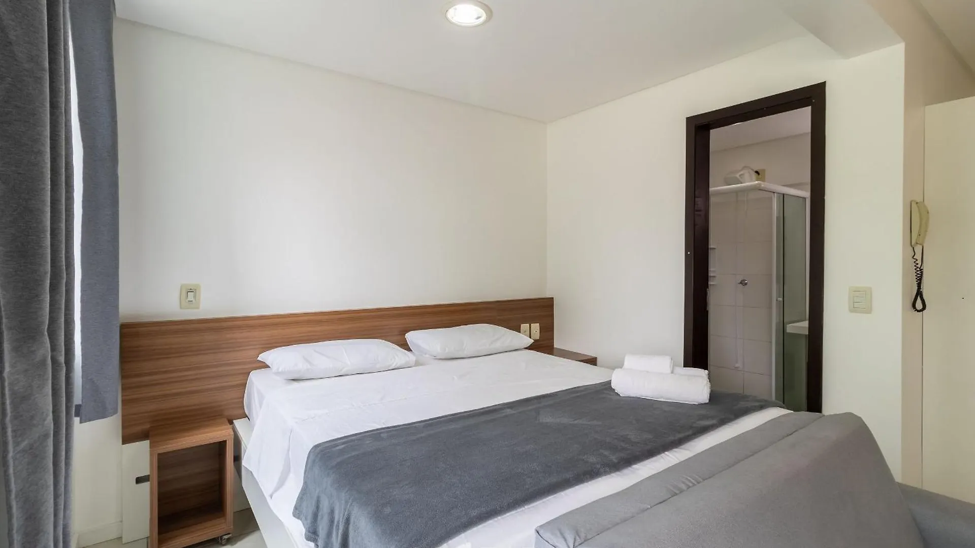 Spt - Studios Convenientes Em Blumenau/Sc 0*, Blumenau Brazil